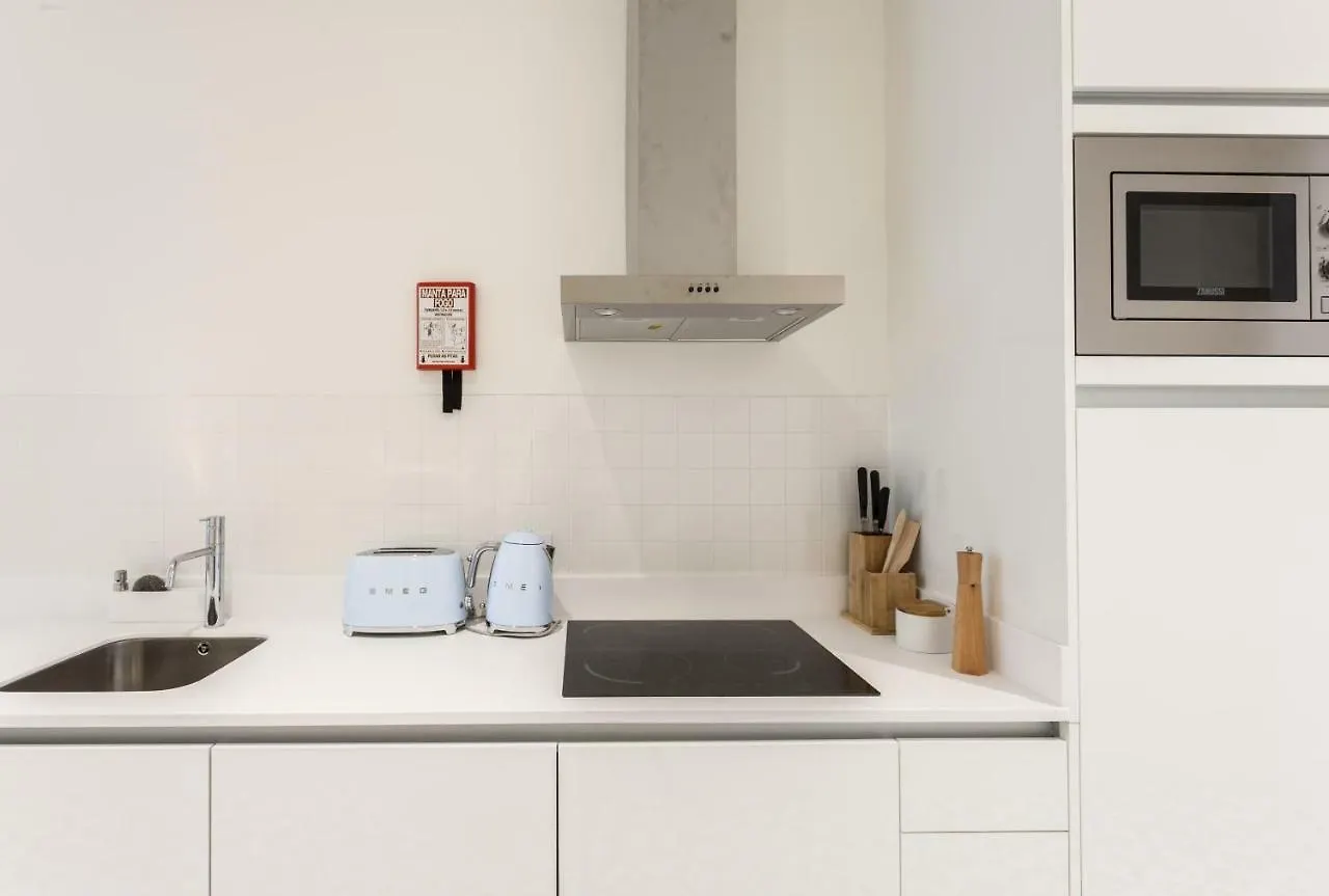 Flh Downtown Aqua Apartment リスボン ポルトガル